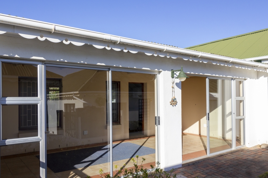 2 Bedroom Property for Sale in West Bank Eastern Cape